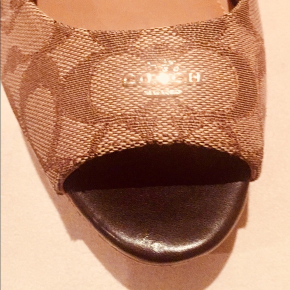 Coach slingback platform sandals! - Picture 2 of 2